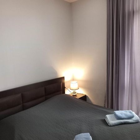 Apartment Face バトゥーミ エクステリア 写真
